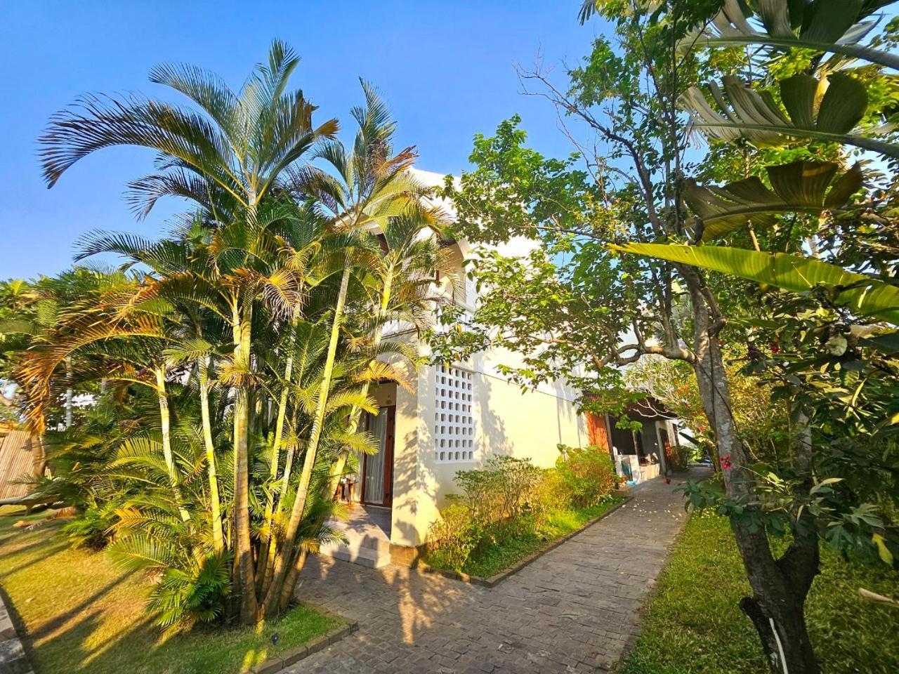 En Retreat Hoi An Bed and Breakfast Buitenkant foto
