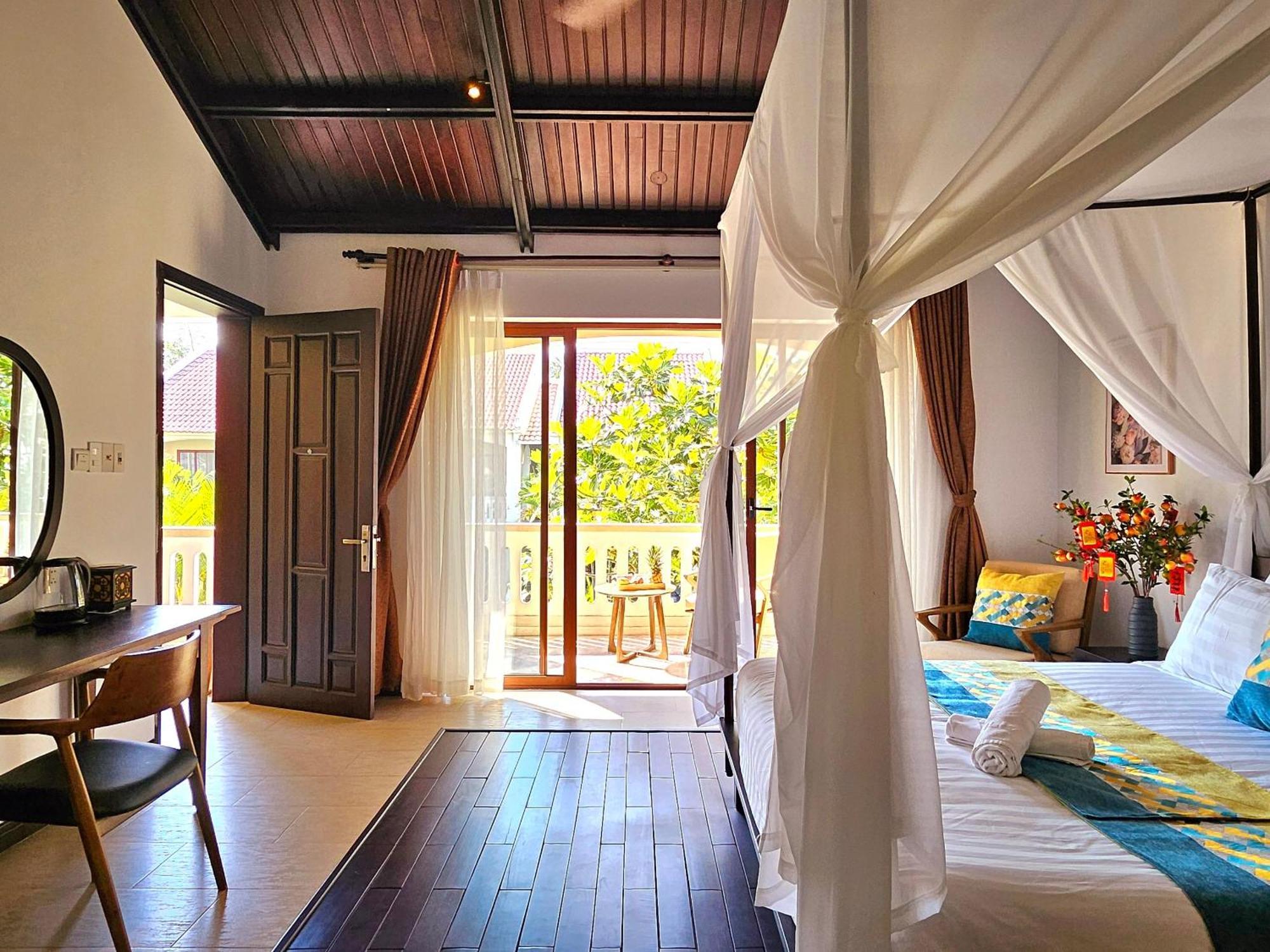 En Retreat Hoi An Bed and Breakfast Buitenkant foto