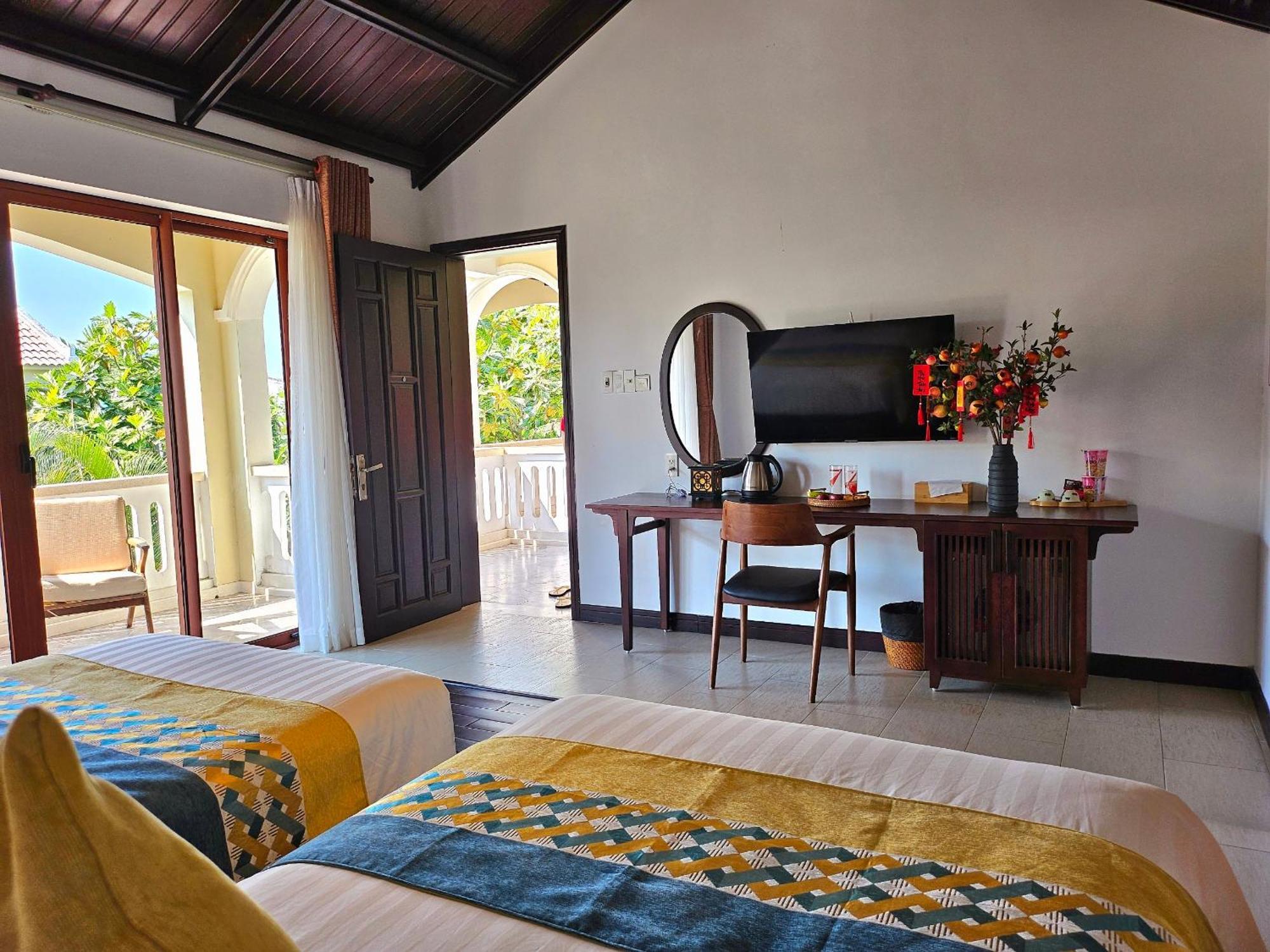 En Retreat Hoi An Bed and Breakfast Buitenkant foto