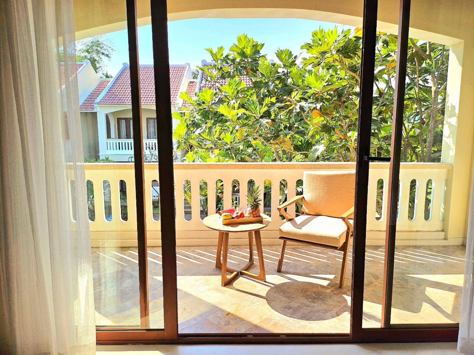 En Retreat Hoi An Bed and Breakfast Buitenkant foto